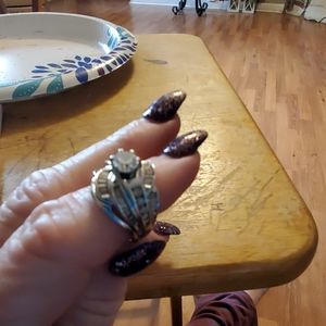 Wedding/Engagement Ring